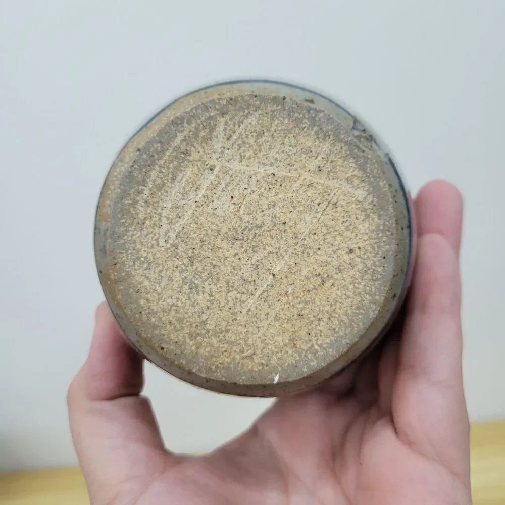 Plimoth 1620 Stoneware Honey Pot with Lid and Dipper – Historic Reproduction - Picture 9 of 12